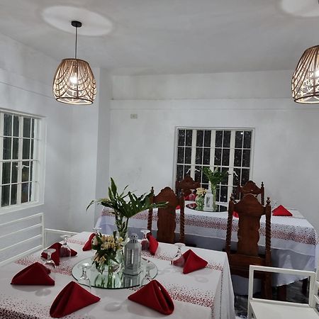 Country Home In Silang Tagaytay المظهر الخارجي الصورة