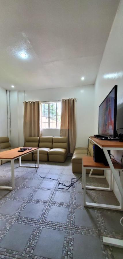 Country Home In Silang Tagaytay المظهر الخارجي الصورة